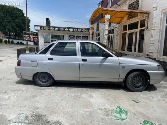 Lada (ВАЗ) 2110 2005 · 1.6 MT