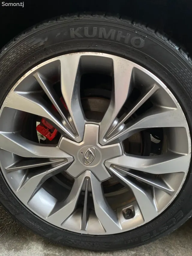 Hyundai Sonata 2015 · 2.0 AT