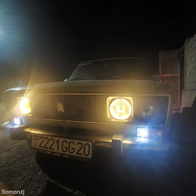 Lada (ВАЗ) 2106 1988 · 1.6 MT