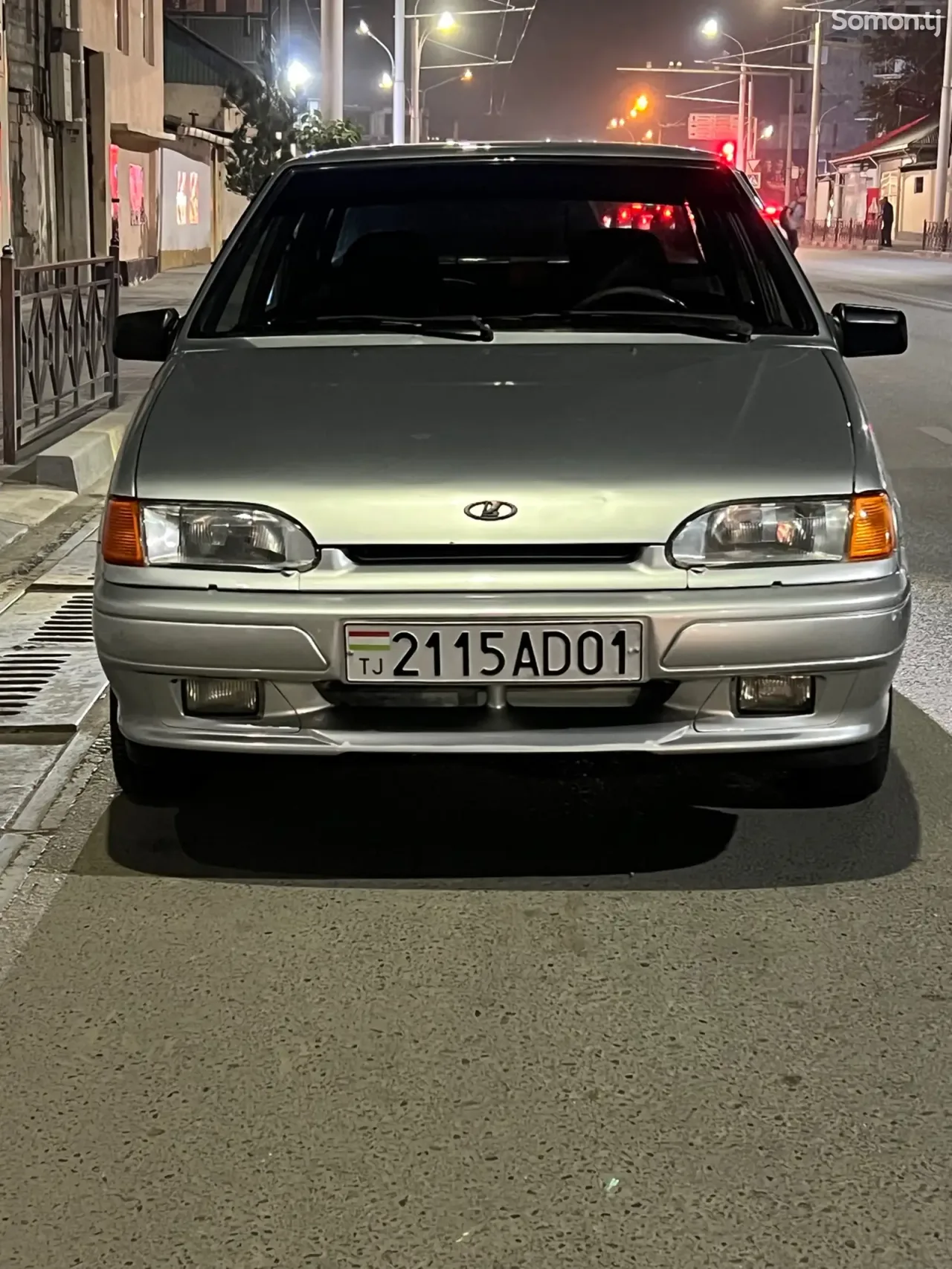 Lada (ВАЗ) 2115 2006 · 1.6 MT