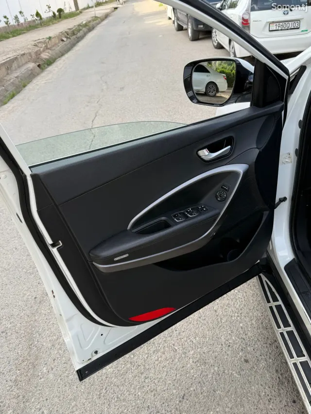 Hyundai Santa Fe 2014 · 2.4 AT