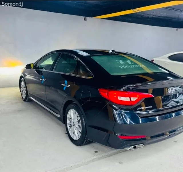 Hyundai Sonata 2015 · 2.0 AT