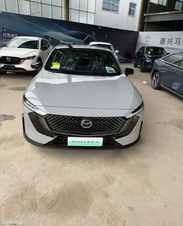 Mazda 6 2025 · AT