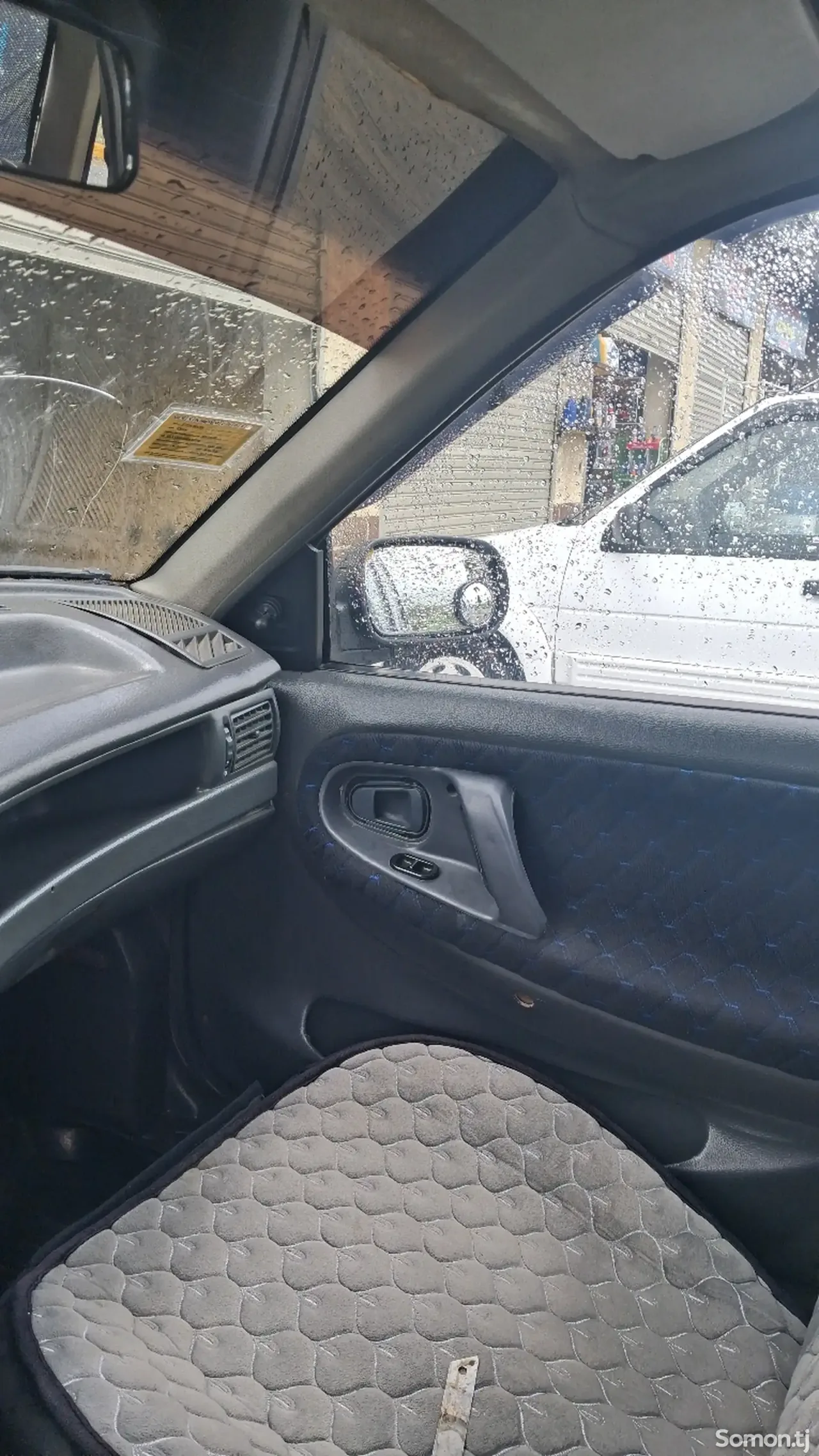 Daewoo Nexia 1994 · 1.6 MT