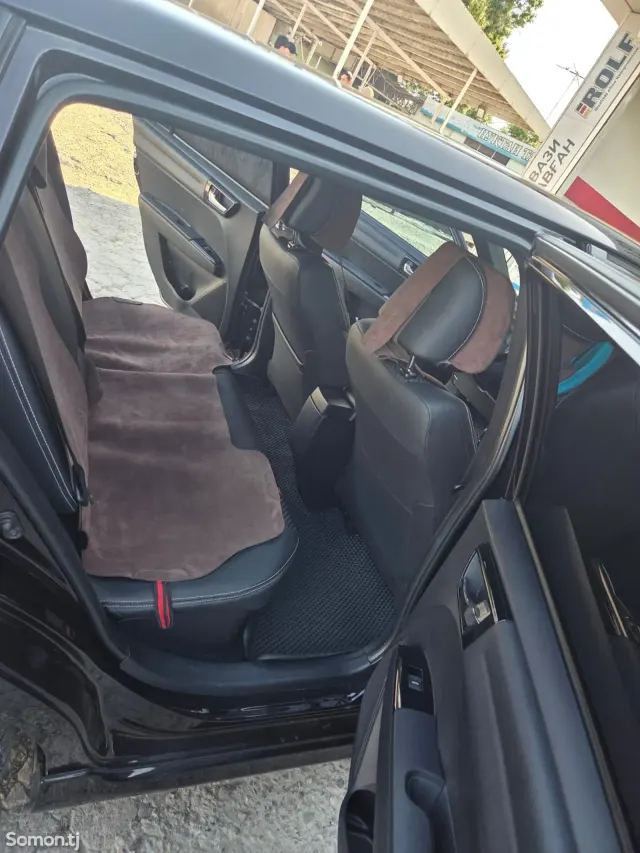 Toyota Fielder 2016 · 1.5 AT