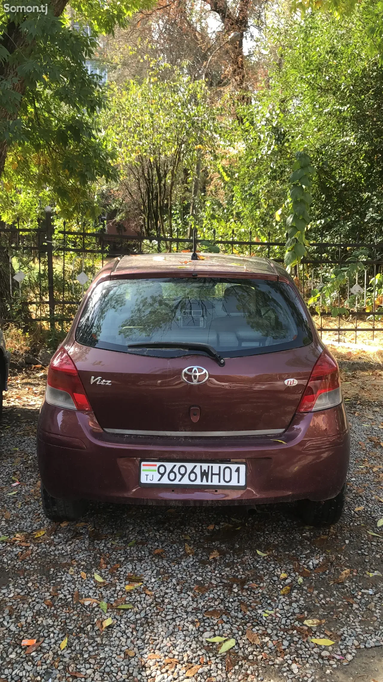 Toyota Vitz 2009 · 1.3 AT