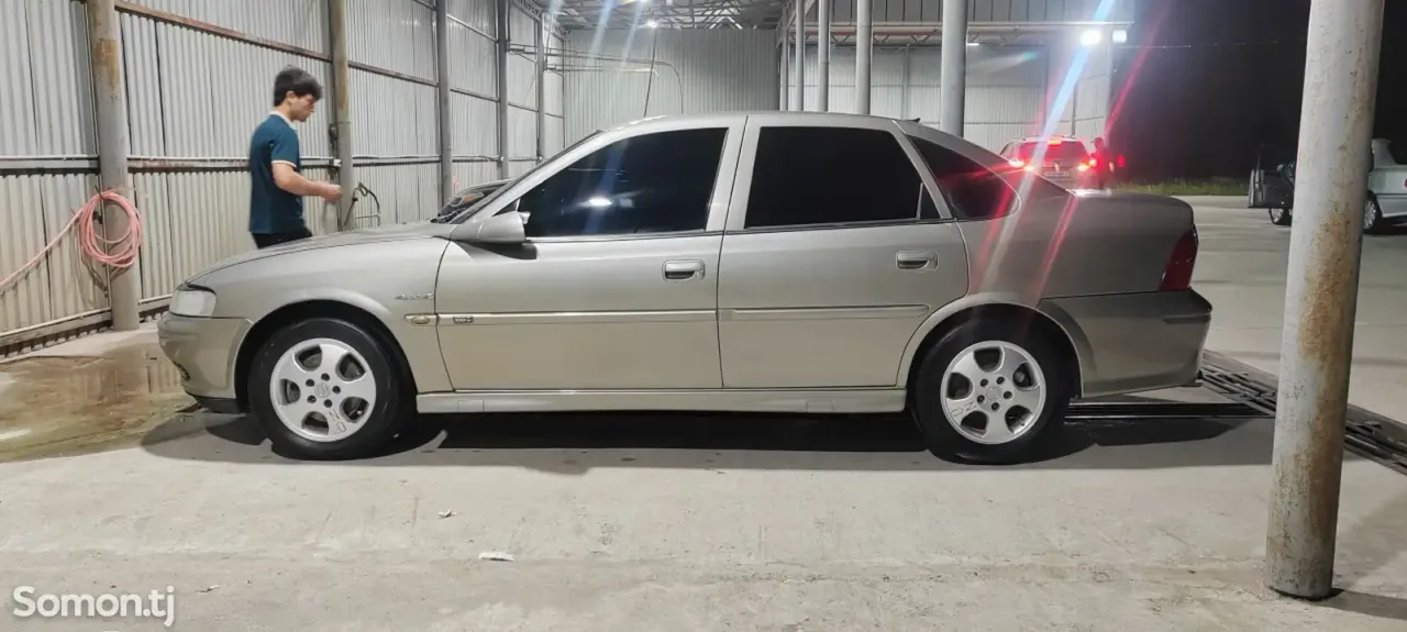 Opel Vectra B 2001 · 1.8 MT