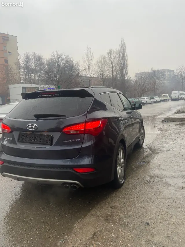 Hyundai Santa Fe 2015 · 2.0 AT