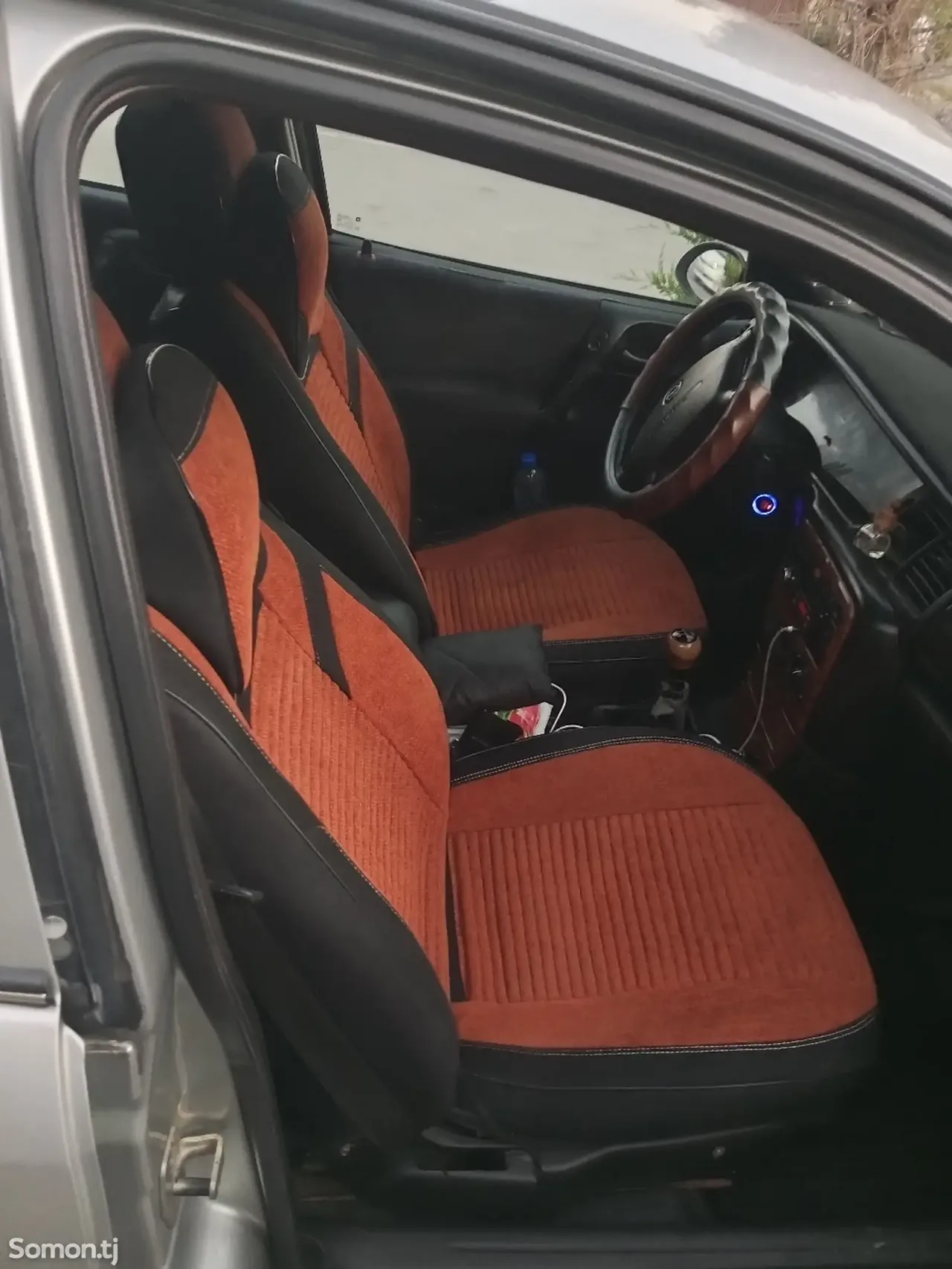 Opel Vectra B 1995 · 1.6 MT