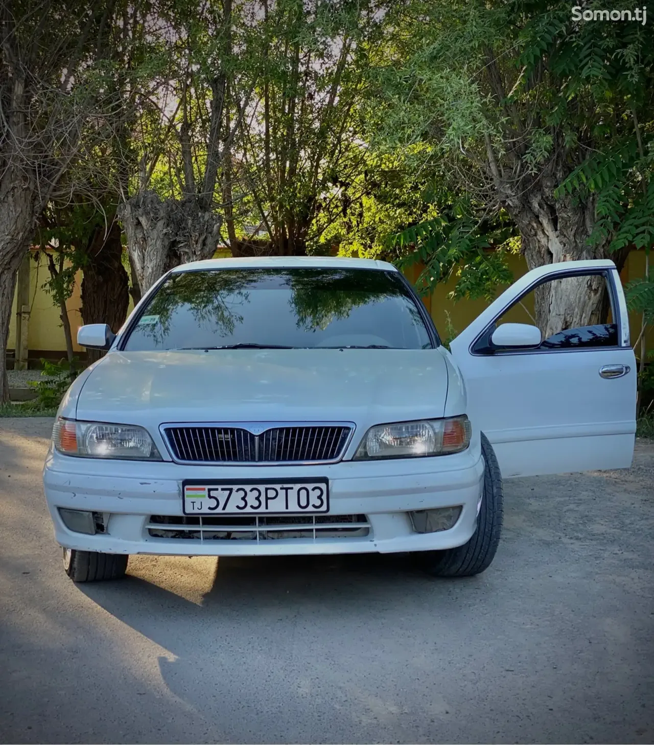 Nissan Cefiro 1997 · 2.0 AT