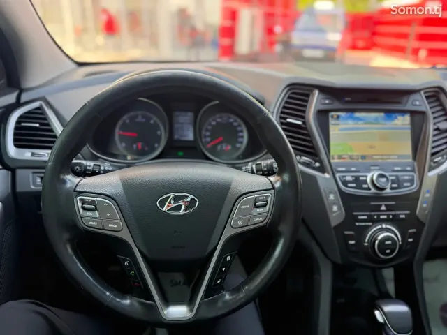 Hyundai Santa Fe 2015 · 2.0 AT