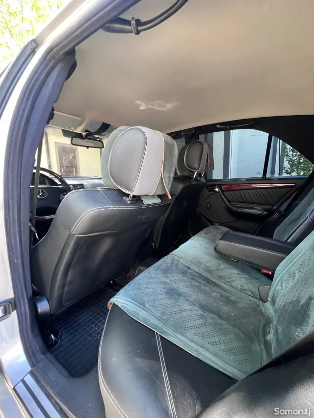 Mercedes-Benz C class 2000 · 2.4 AT