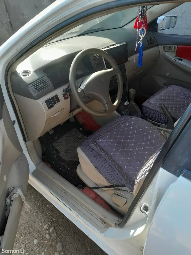 Toyota Corolla 2006 · 1.6 MT