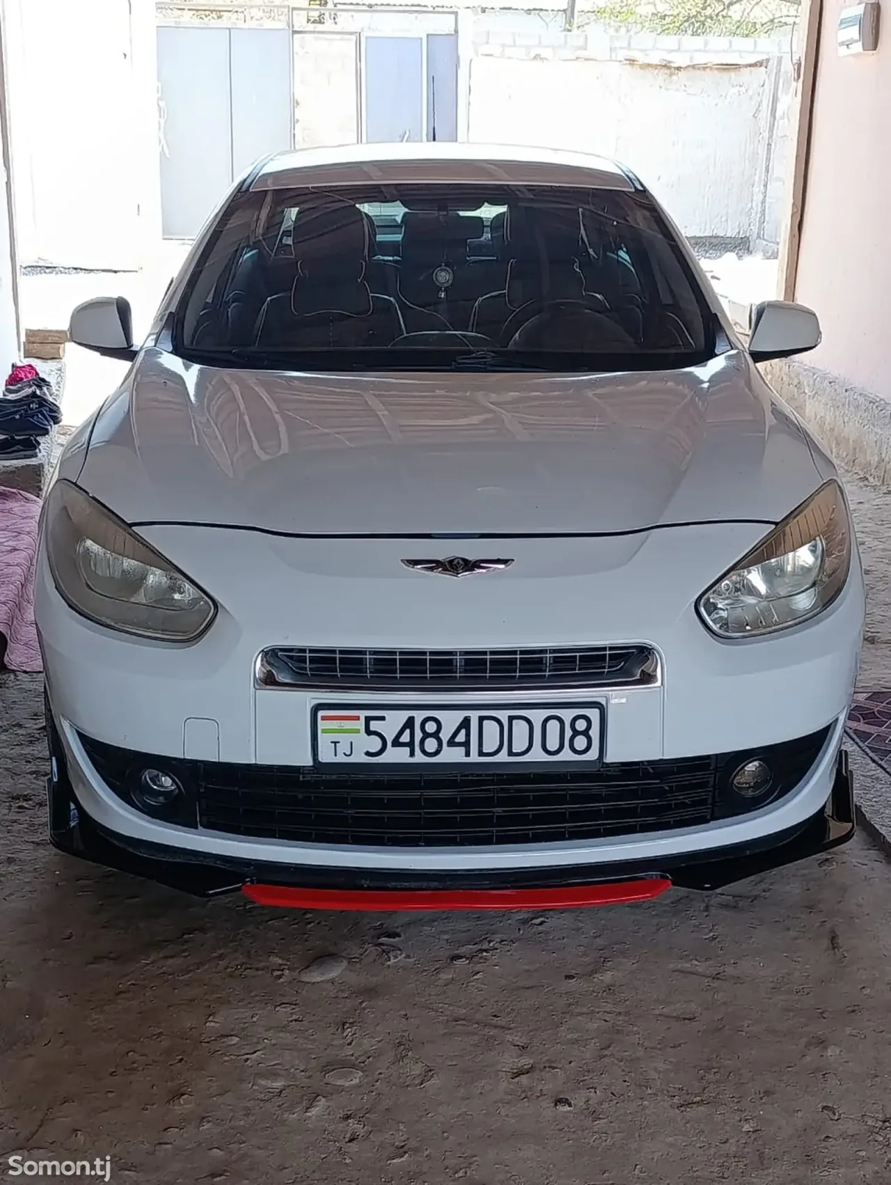 Renault Fluence 2011 · 1.6 MT