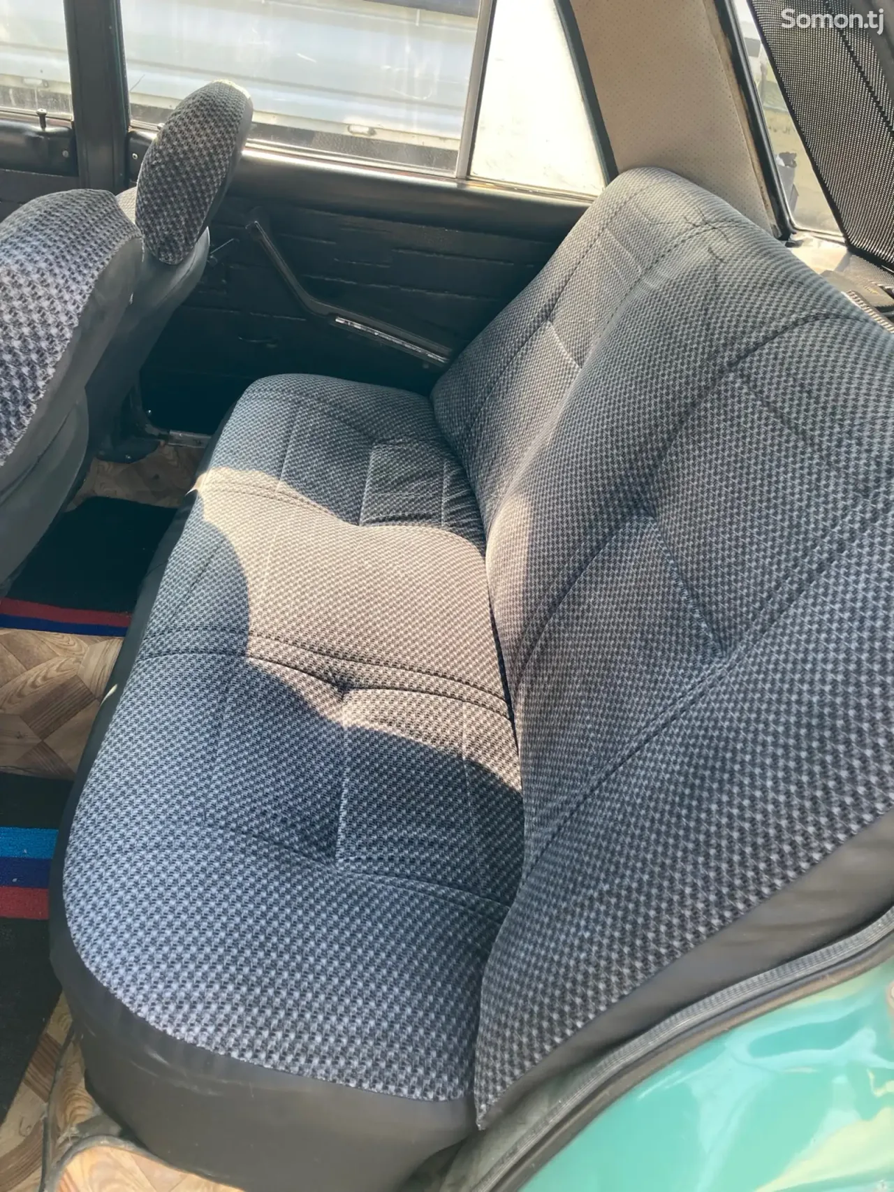 Lada (ВАЗ) 2106 1988 · 0.6 MT