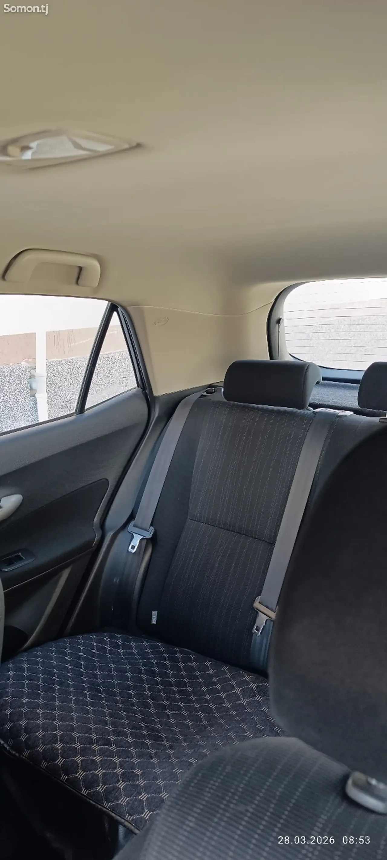 Toyota Auris 2008 · 1.4 MT