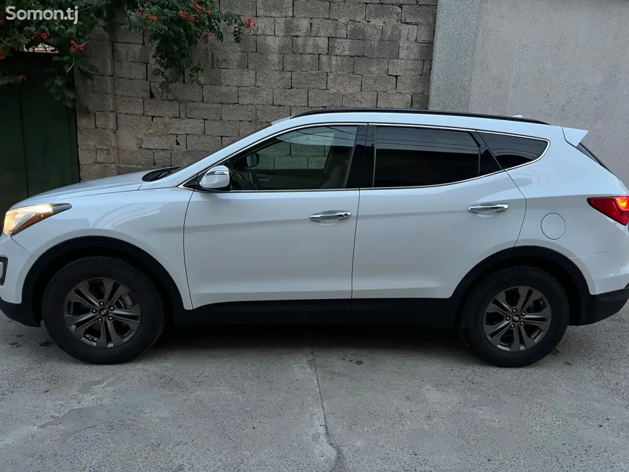 Hyundai Santa Fe 2014 · 2.4 AT