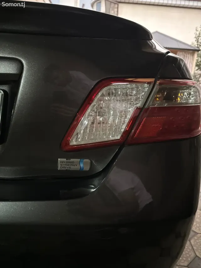 Toyota Camry 2007 · 2.4 AT