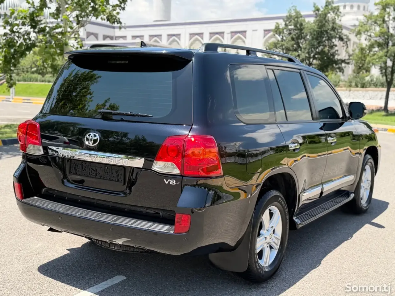 Toyota Land Cruiser 2015 · 4.7 AT