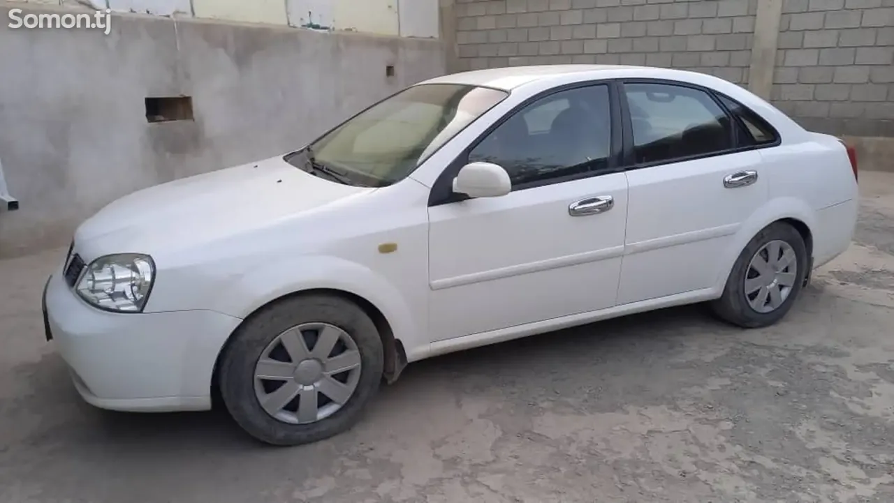 Chevrolet Lacetti 2002 · 1.8 MT