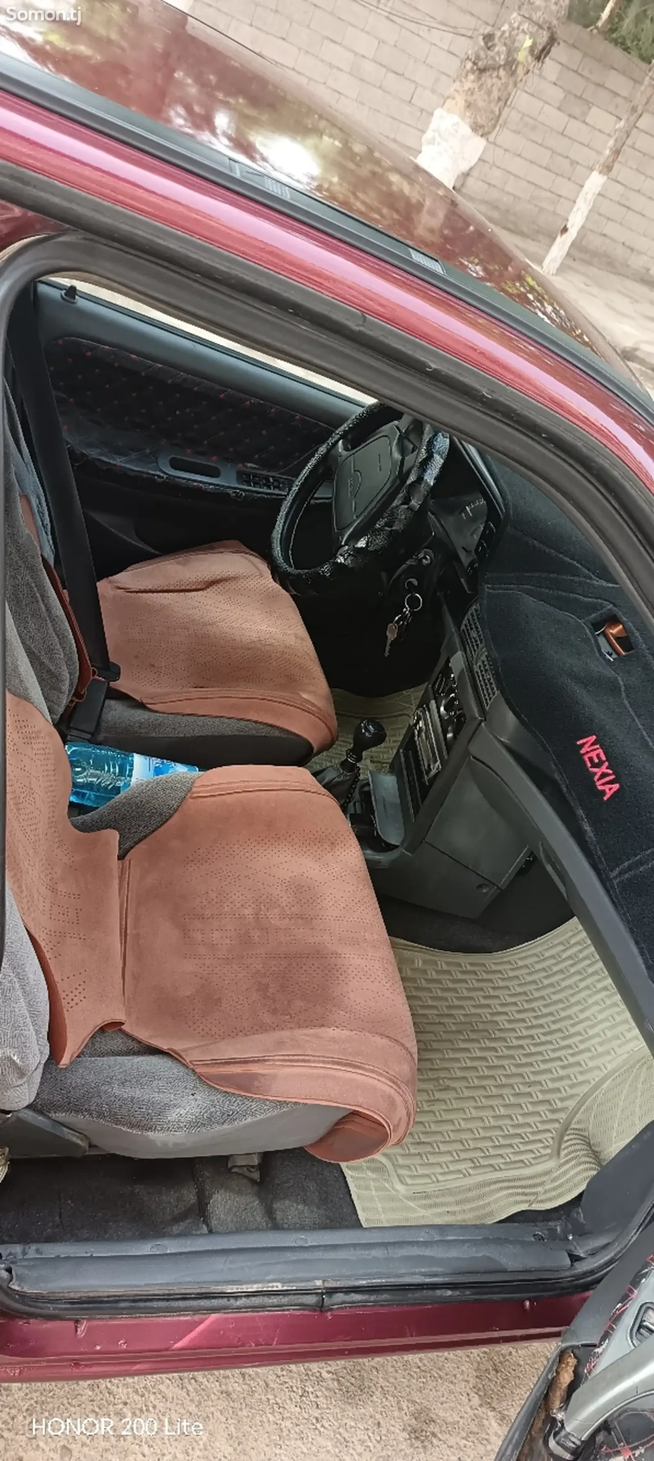 Daewoo Nexia 1995 · 1.6 MT