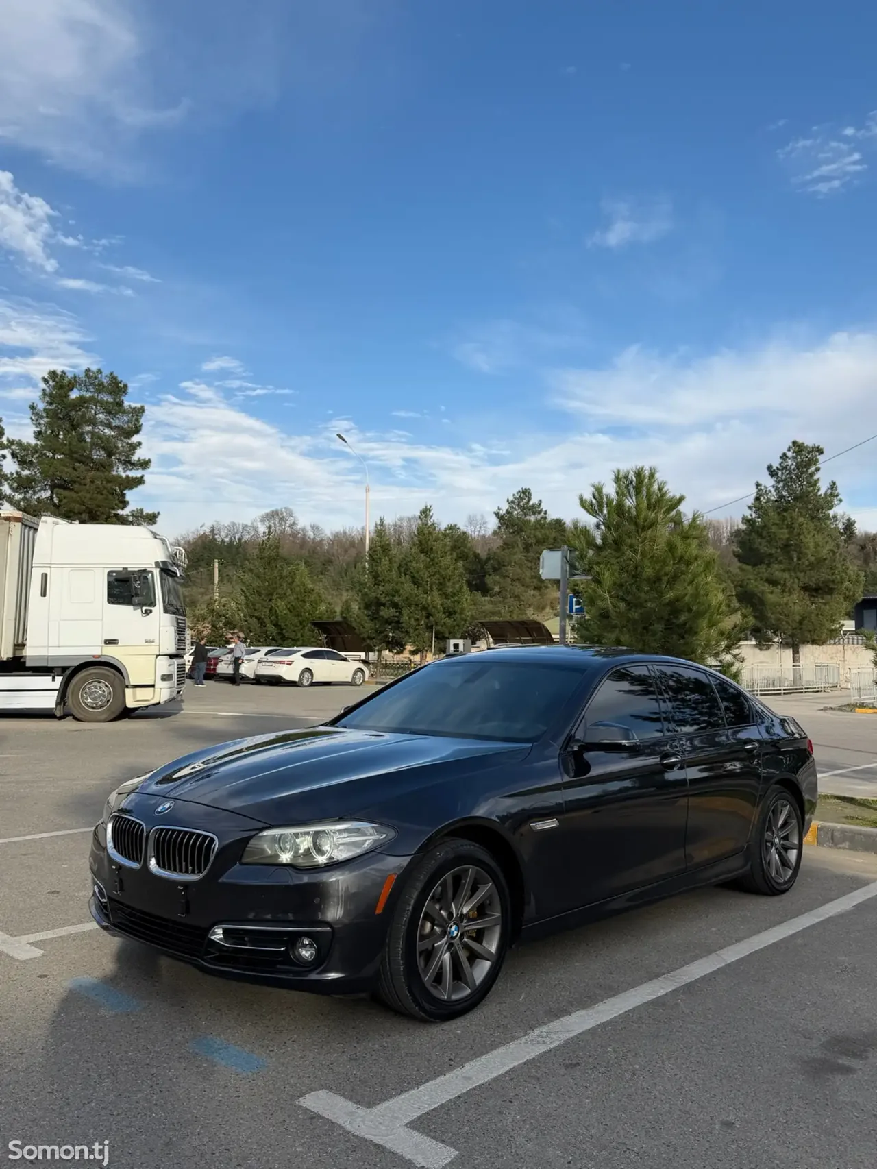 BMW 5 series 2015 · 3.0 AT