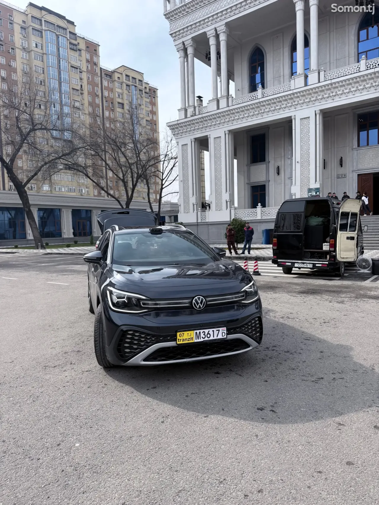 Volkswagen ID.6 2022 · AMT