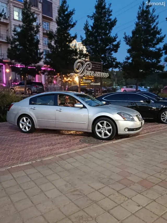 Nissan Maxima 2005 · 3.5 AT