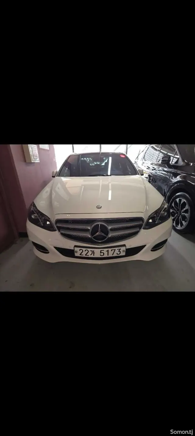 Mercedes-Benz E class 2014 · 3.5 AT