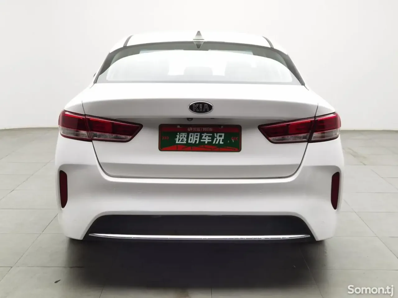 Kia K5 2017 · 2.0 AT