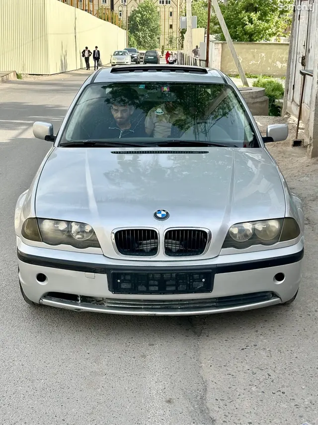 BMW 3 series 2000 · 1.8 MT