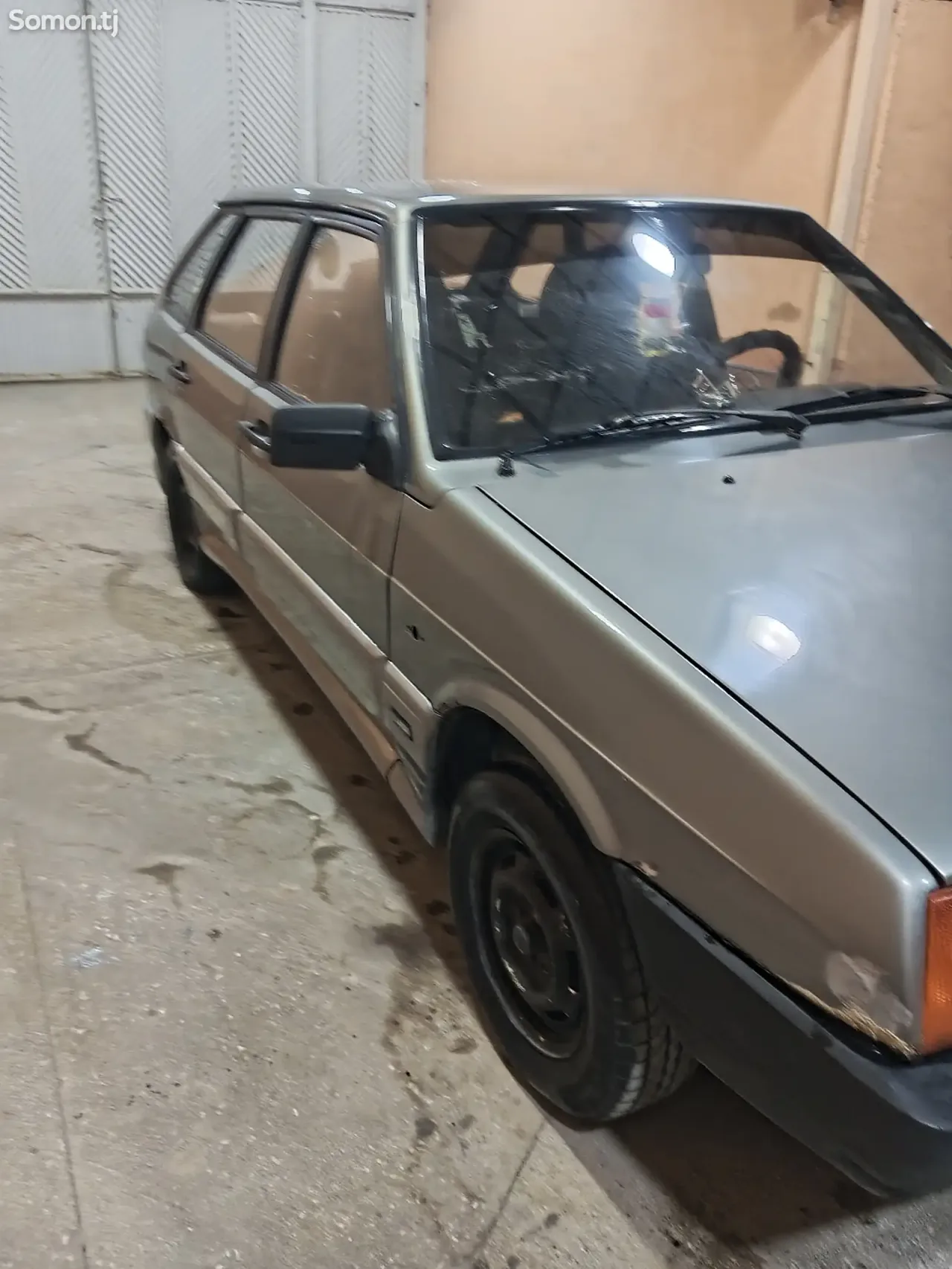 Lada (ВАЗ) 2109 1992 · 0.9 MT