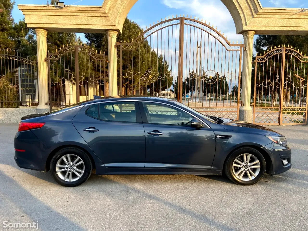 Kia Optima 2015 · 2.4 AT