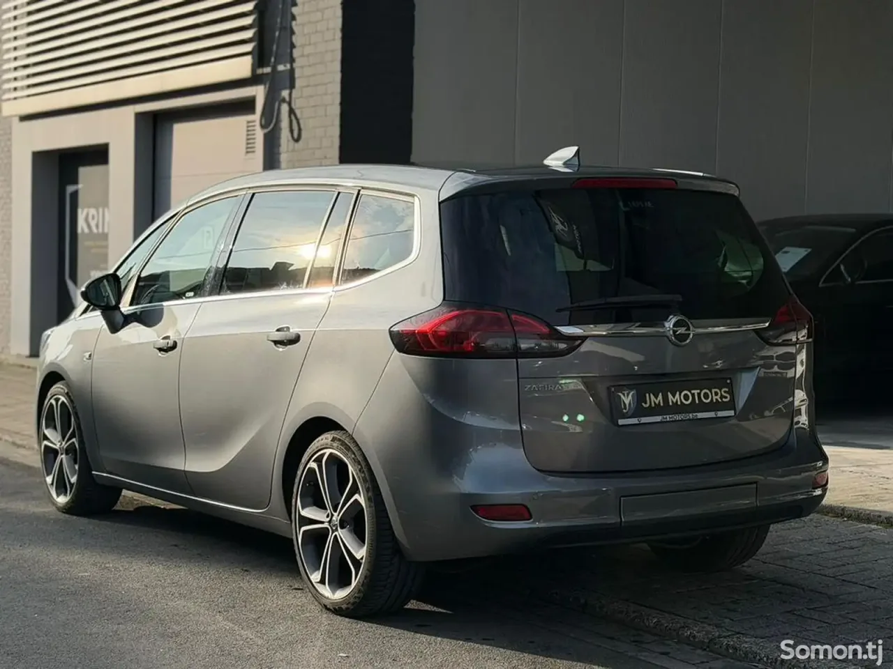 Opel Zafira 2018 · 1.4 MT