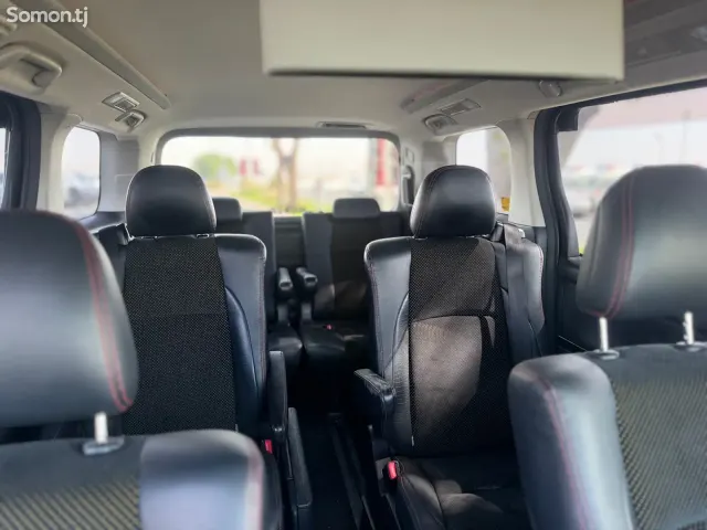 Toyota Vellfire 2014 · 2.4 AT