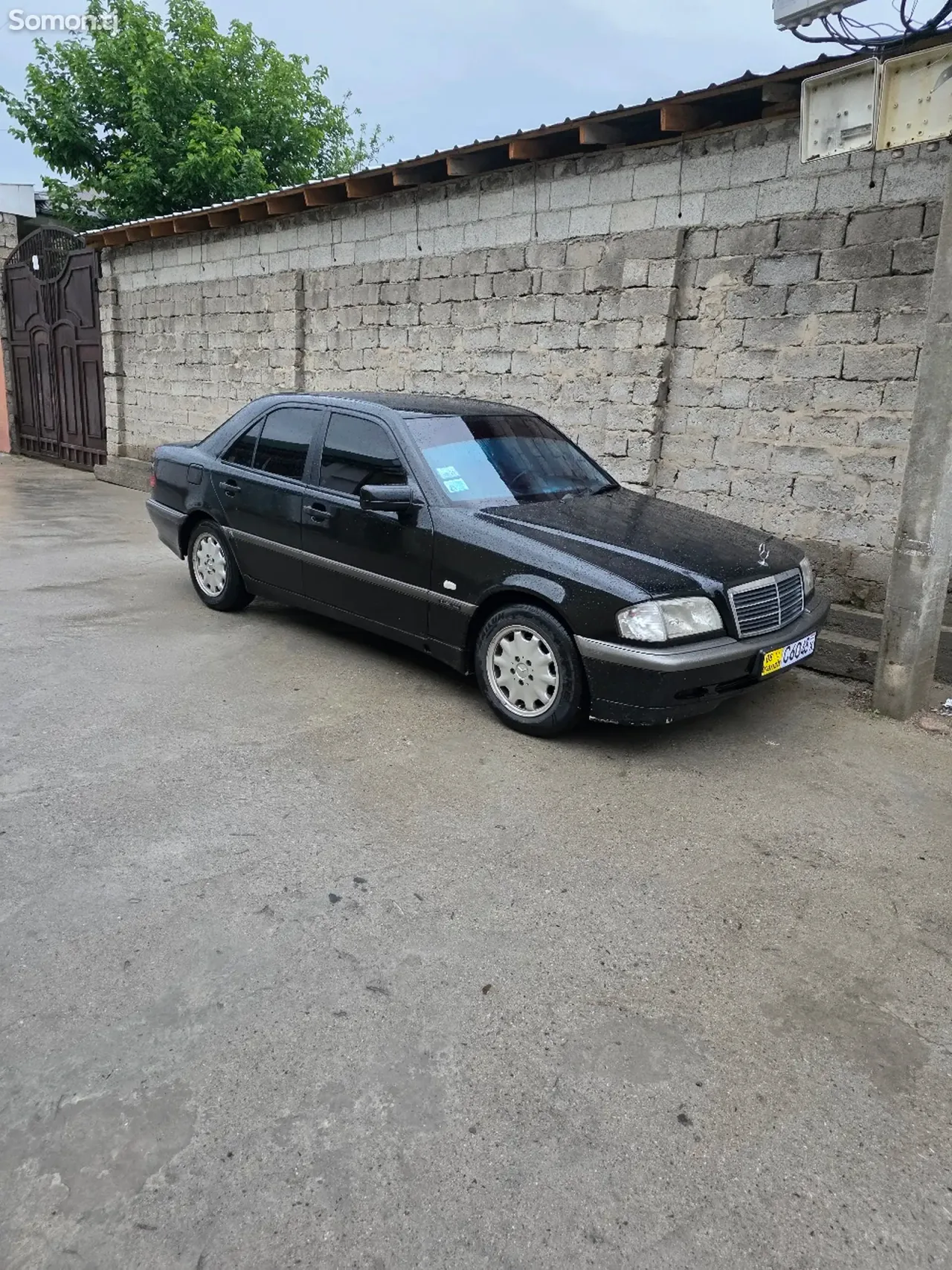 Mercedes-Benz C class 2000 · 2.0 AT
