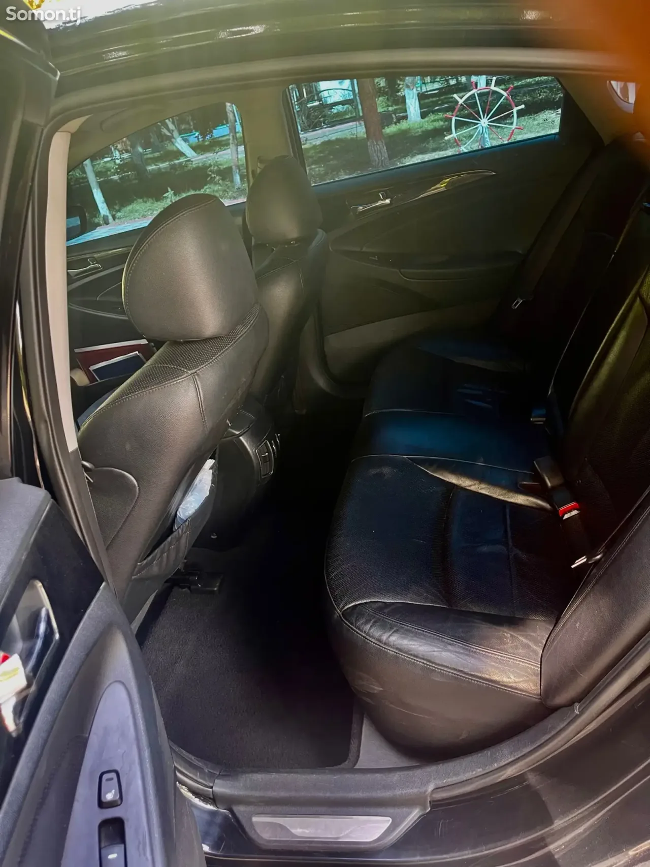 Hyundai Sonata 2011 · 2.0 AT