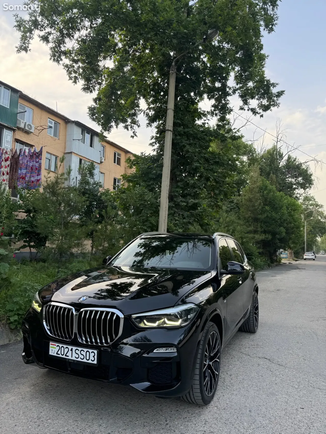 BMW X5 2021 · 2.5 AT