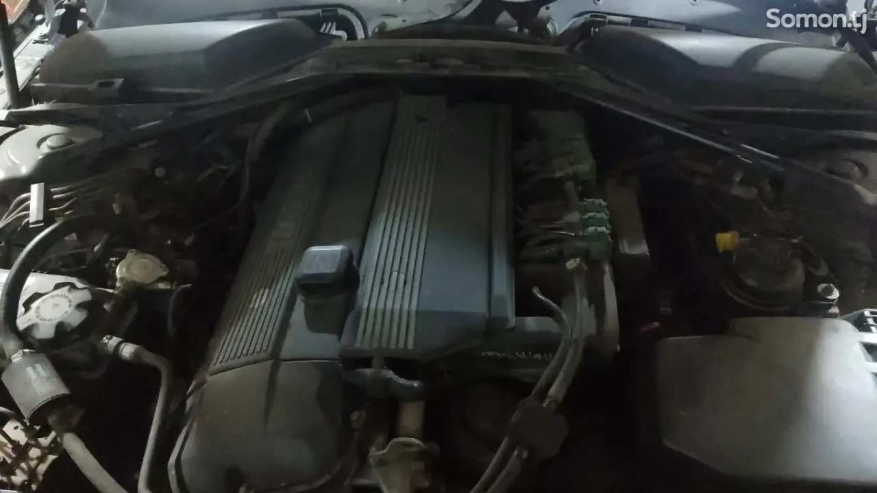 BMW 5 series 2004 · 2.4 AT