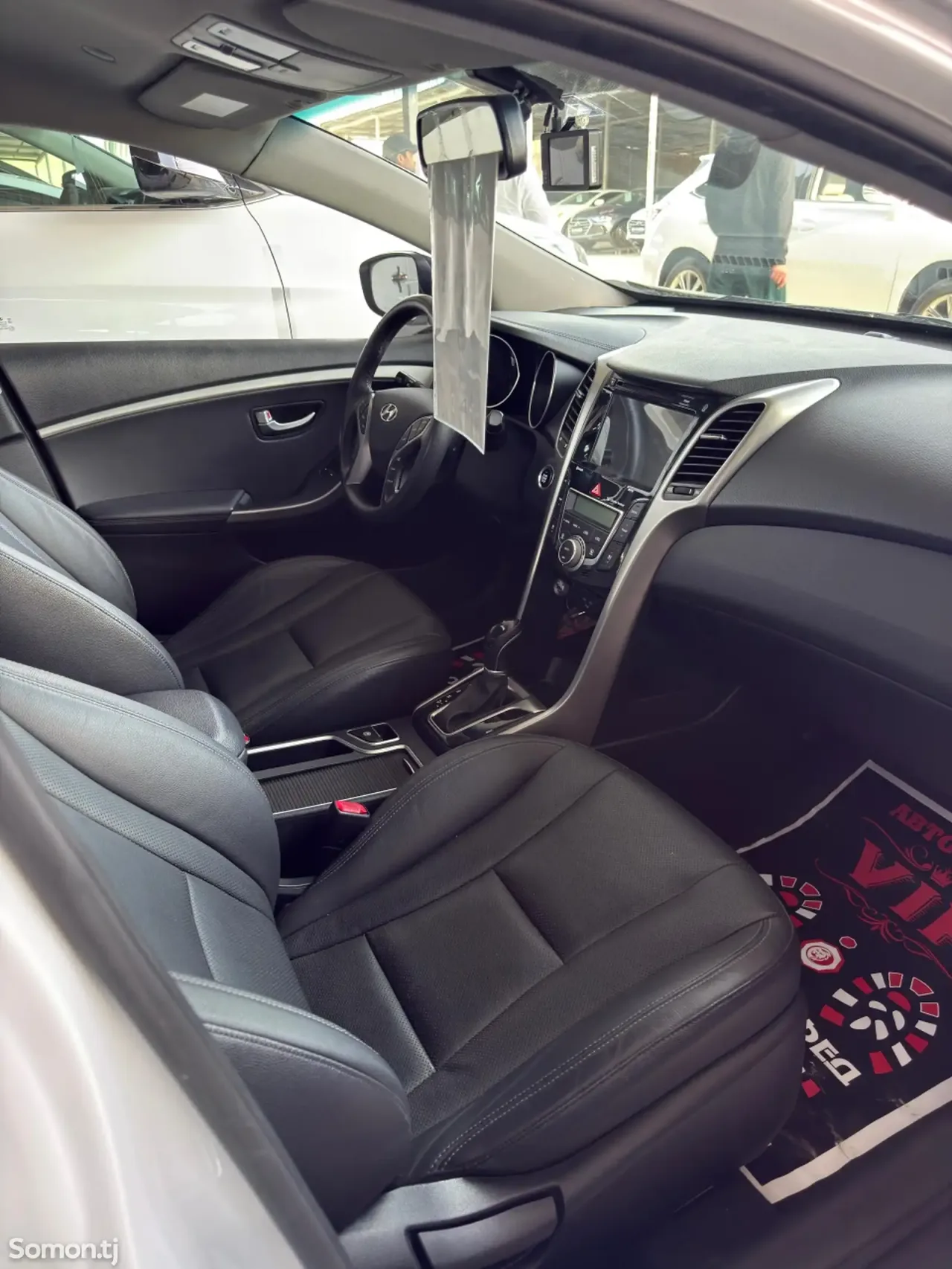 Hyundai i30 2015 · 1.6 AT