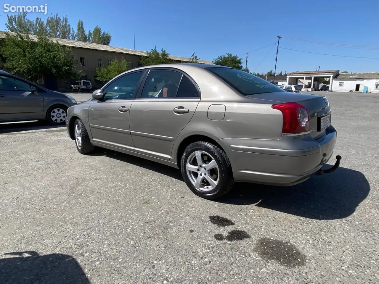 Toyota Avensis 2006 · 1.8 MT