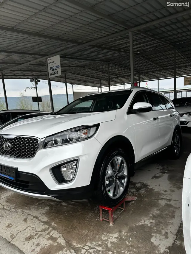 Kia Sorento 2015 · 2.0 AT