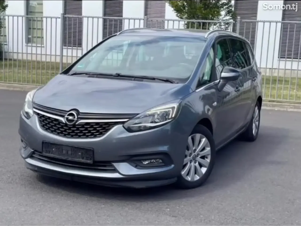Opel Zafira 2017 · 1.6 AT