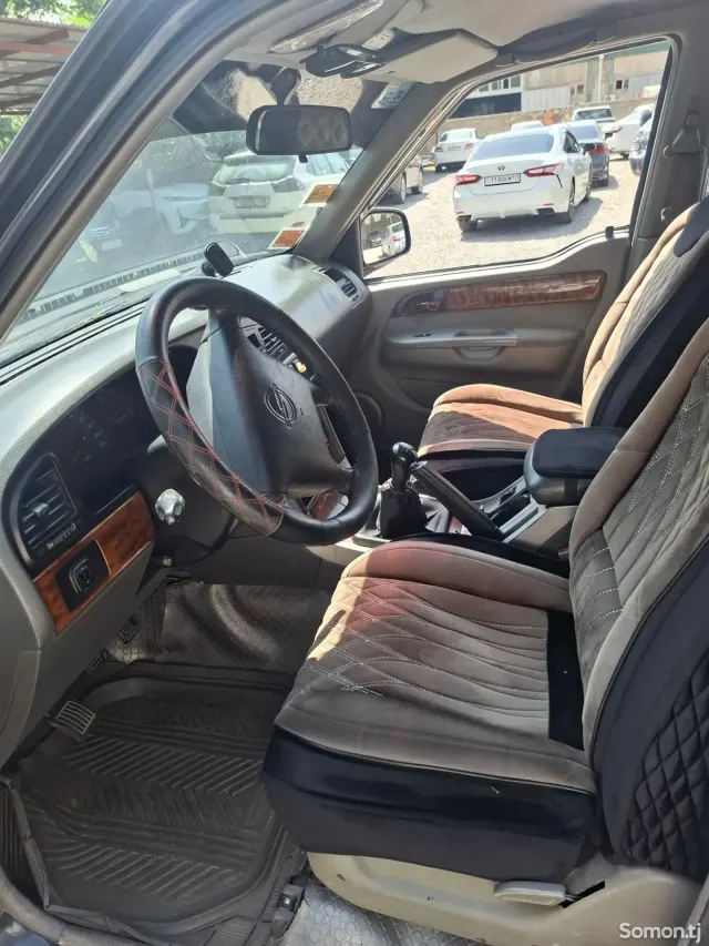 Ssang Yong Musso 2001 · 2.9 MT