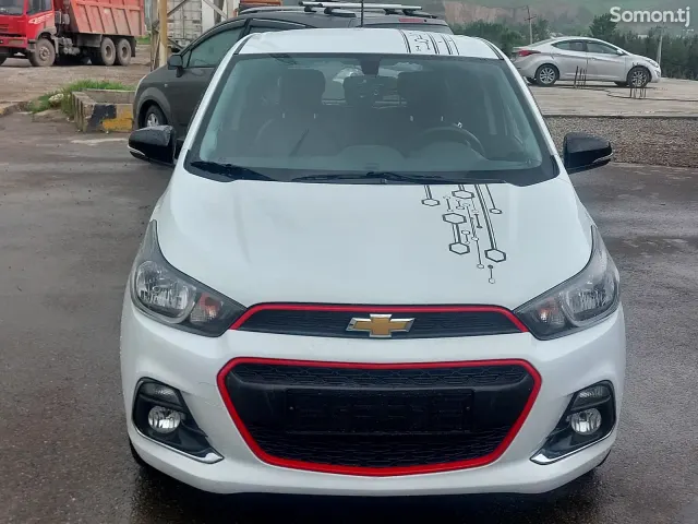 Chevrolet Spark 2016 · 1.3 AT