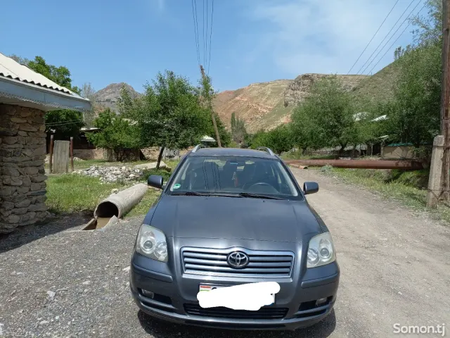 Toyota Avensis 2006 · 1.8 MT