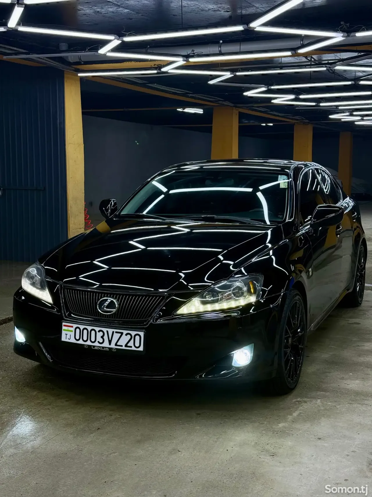 Lexus IS series 2008 · 2.5 AT