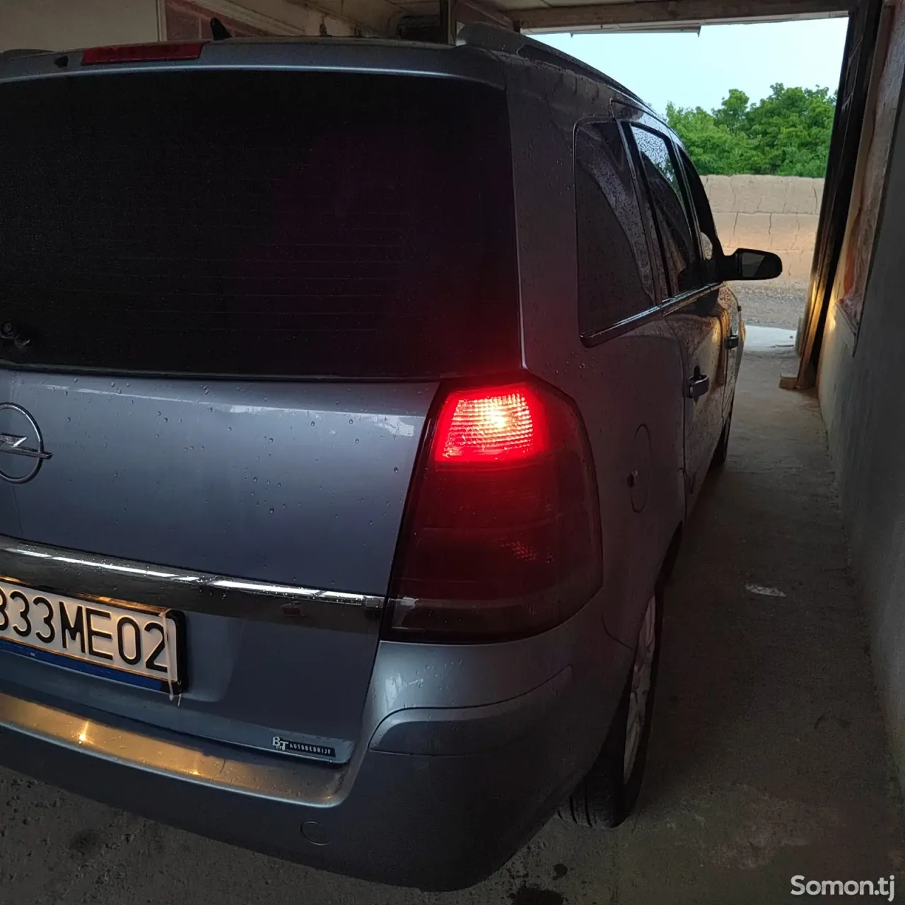 Opel Zafira 2006 · 1.8 MT