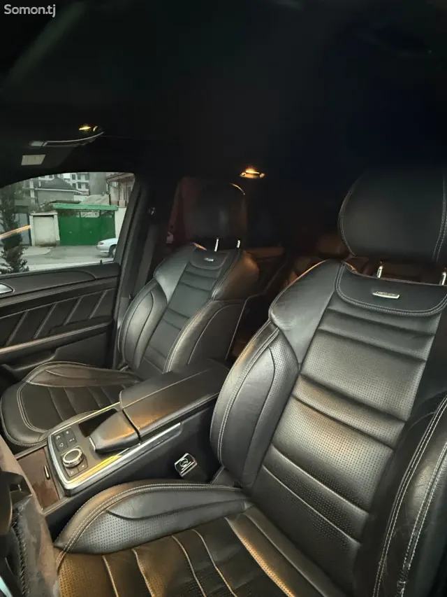 Mercedes-Benz ML class 2014 · 6.3 AT