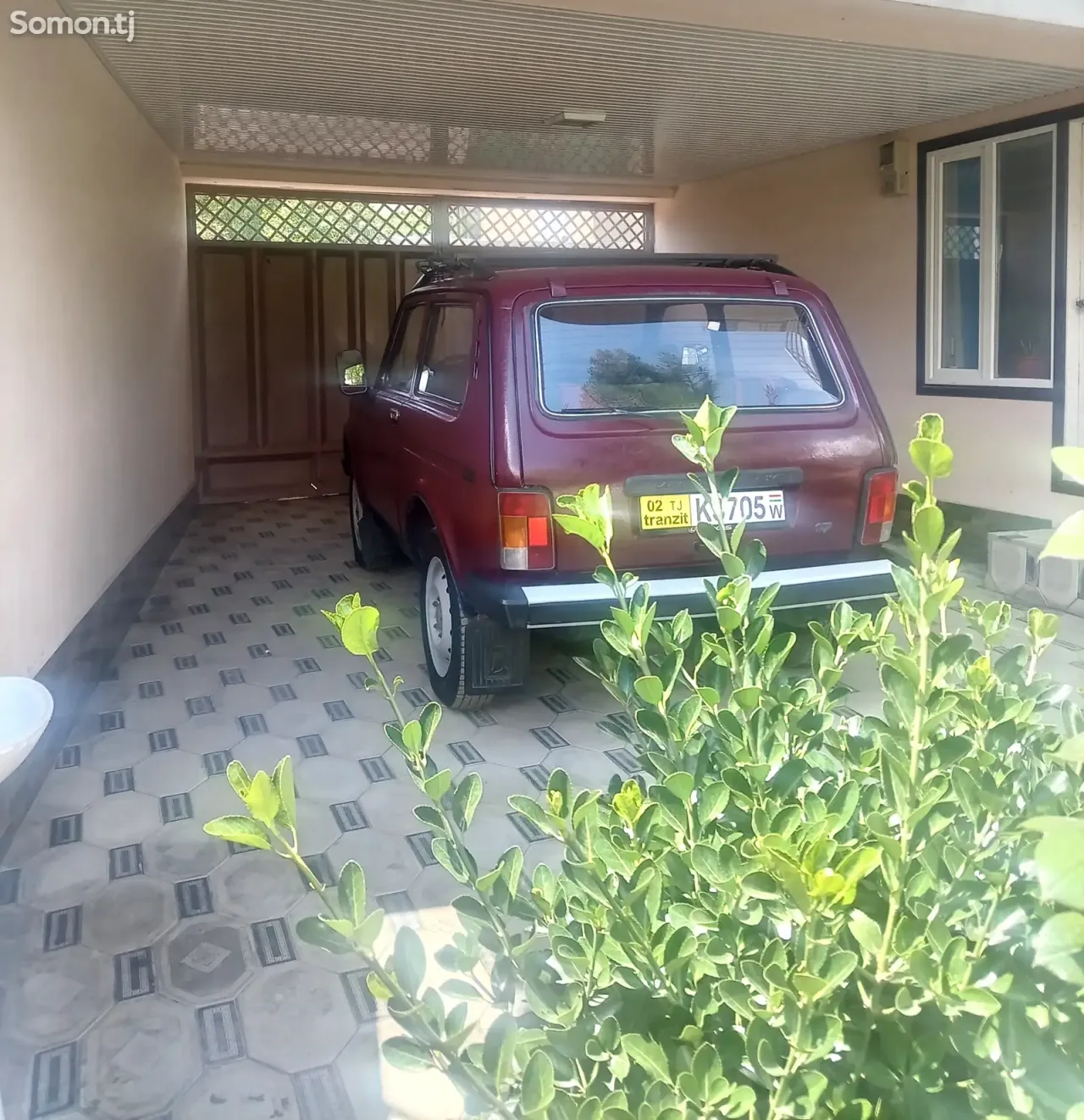 Lada (ВАЗ) Нива 2001 · 1.7 MT